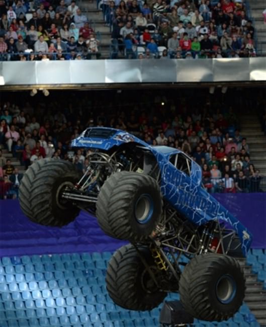 Modifiye Edilmiş Canavar Kamyonlar