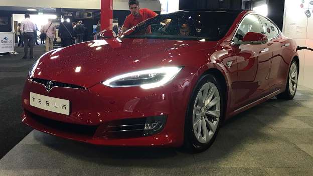 2016 Londra Otomobil Fuarı’ndan Görüntüler