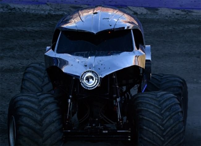 Modifiye Edilmiş Canavar Kamyonlar