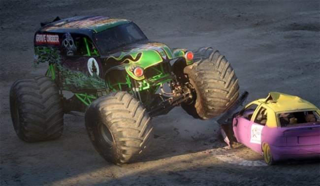 Modifiye Edilmiş Canavar Kamyonlar