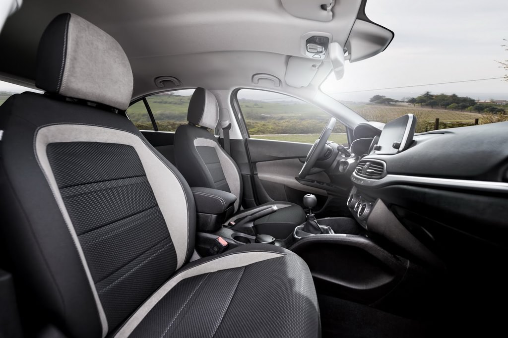 Egea Hatchback Hangi Motorlarla Geliyor?