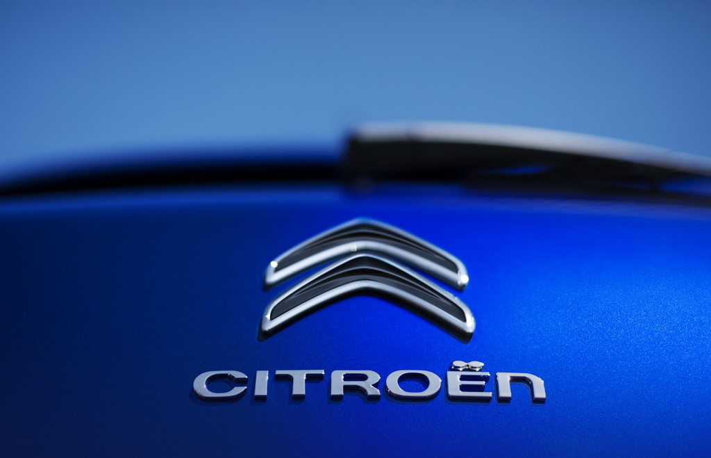 Citroen C4 Picasso Makyajlandı