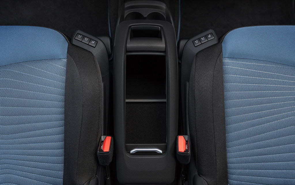 Citroen C4 Picasso Makyajlandı