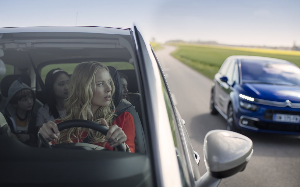 Citroen C4 Picasso Makyajlandı