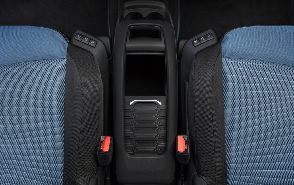 Citroen C4 Picasso Makyajlandı