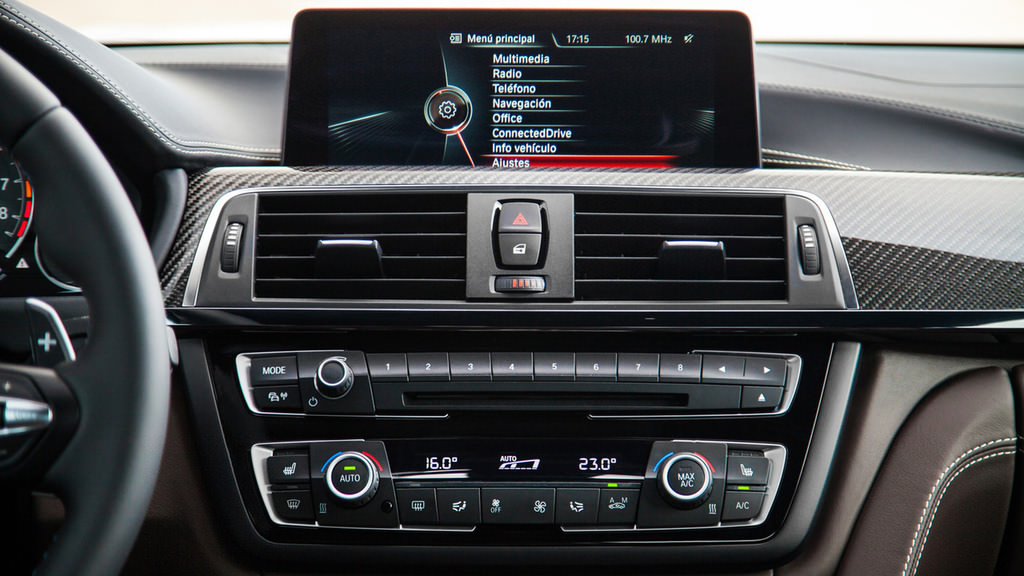 BMW M4 ve M4 GTS Arasında Kalacak