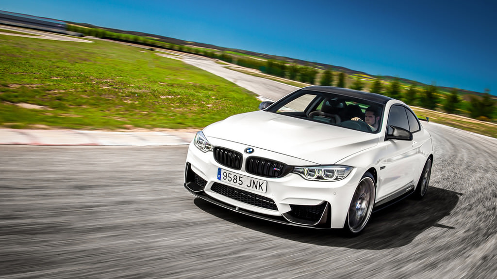 BMW M4 ve M4 GTS Arasında Kalacak