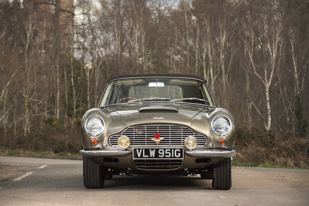 Aston Martin’in Tarihi Modeli DB3S Açık Artırmada