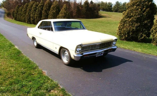 Eski Günlerine Geri Döndü