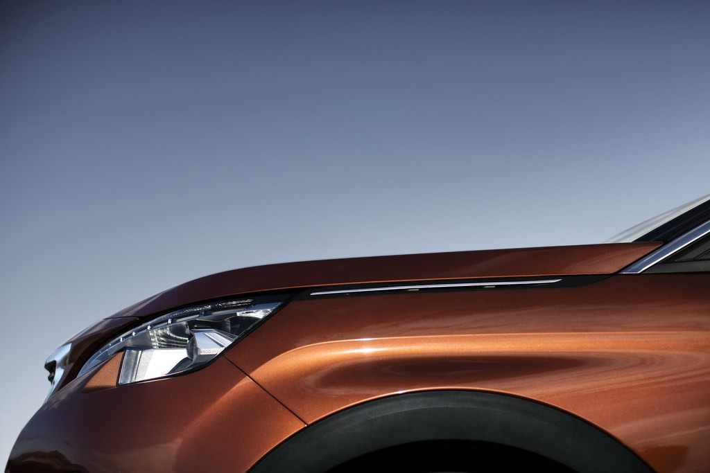 Nissan Qashqai’ye İddialı Rakip : Peugeot 3008