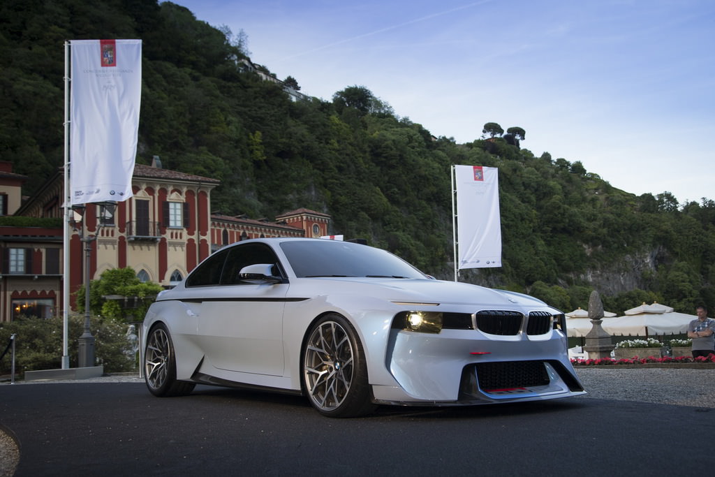 BMW’den Geçmişe Saygı : BMW 2002 Hommage Concept