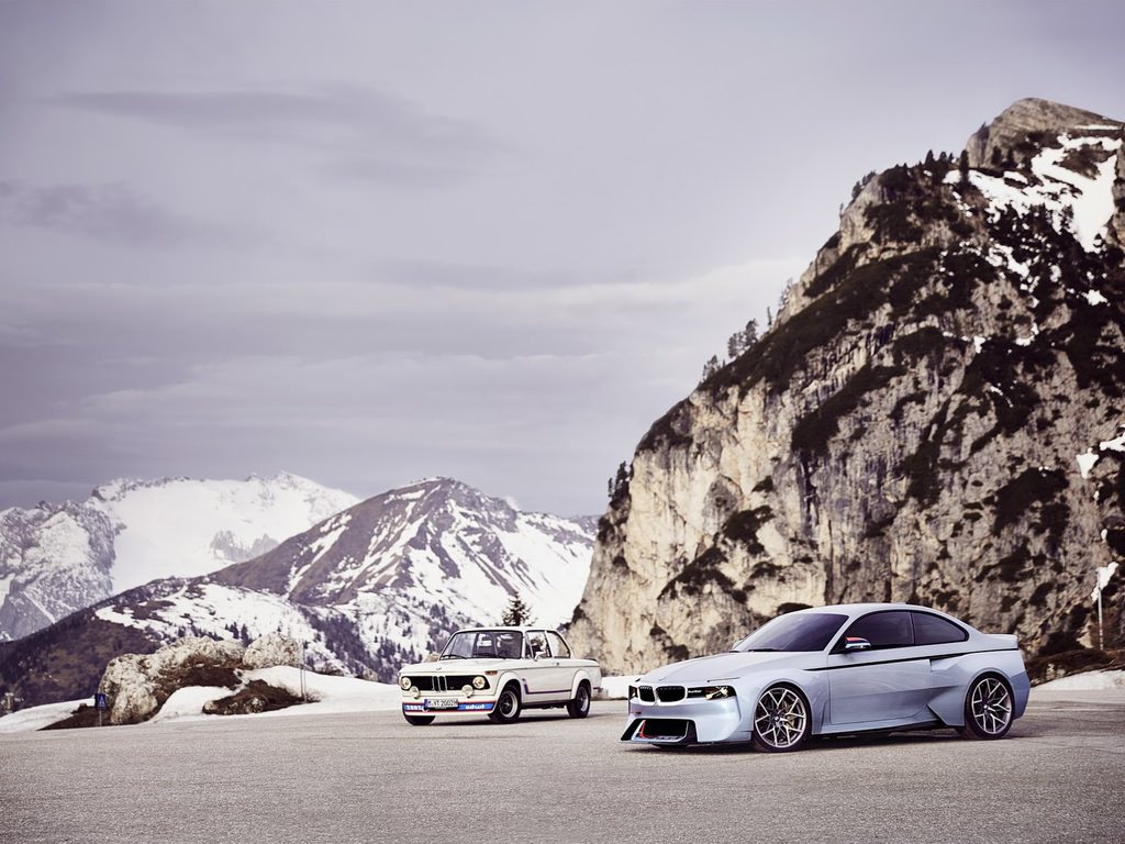 BMW’den Geçmişe Saygı : BMW 2002 Hommage Concept