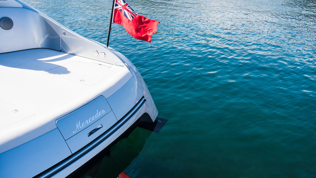 Havada, Karada, Denizde Mercedes