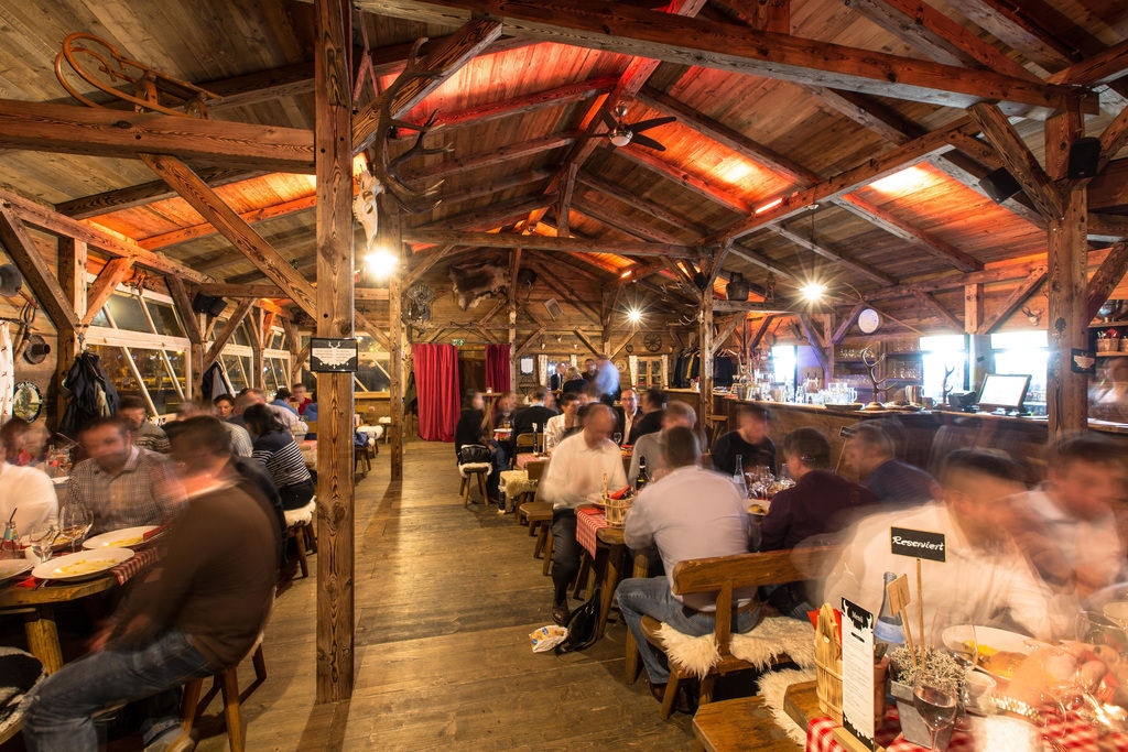 Mercedes’in 130 Yıllık Tarihi Burada Yatıyor