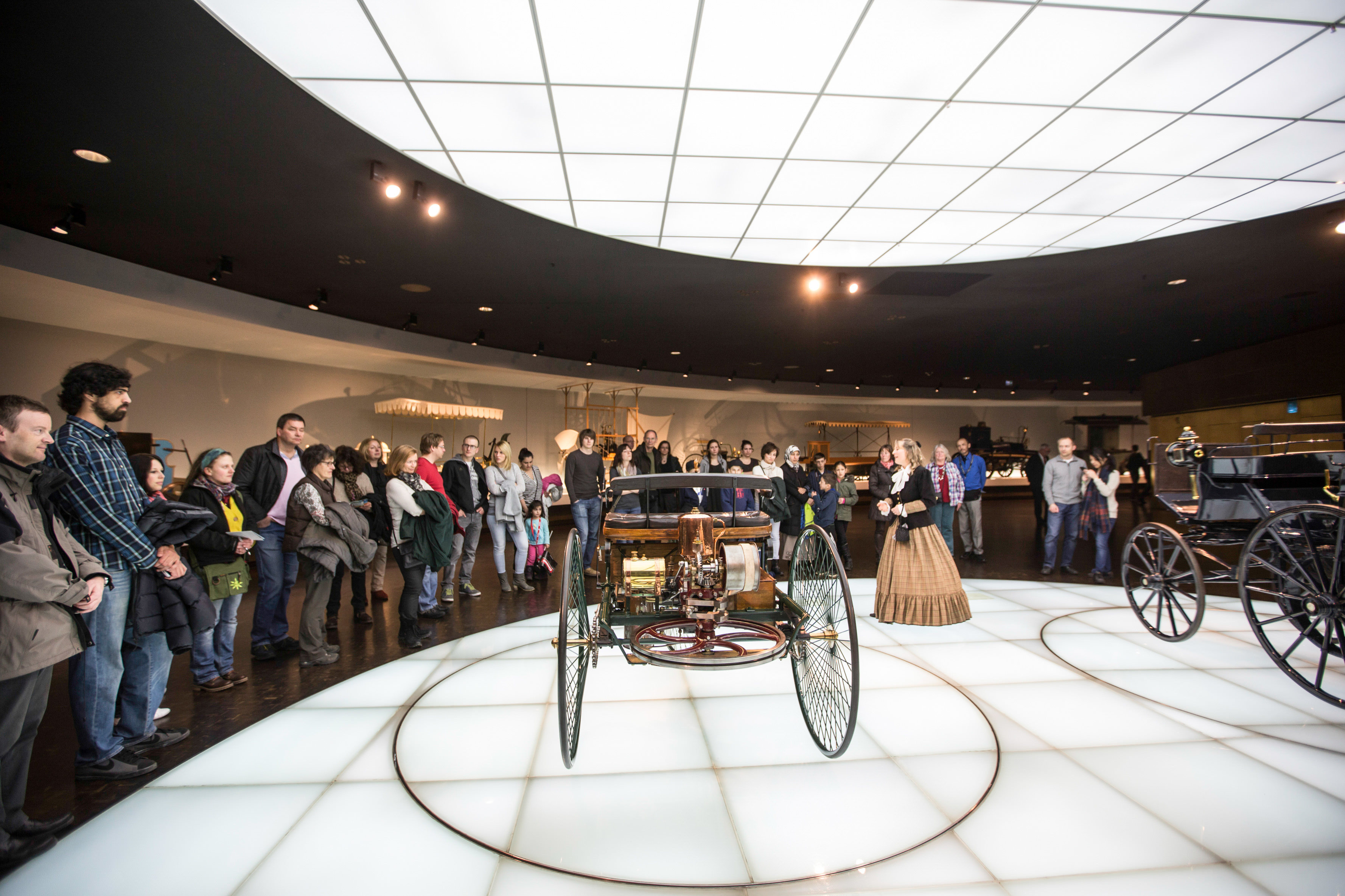 Mercedes’in 130 Yıllık Tarihi Burada Yatıyor