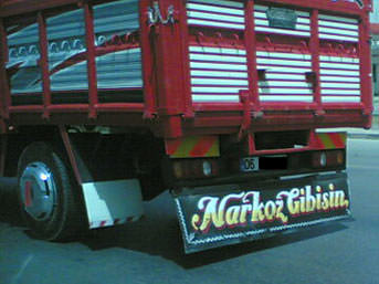 Efsaneleşen Kamyon Arkası Yazıları