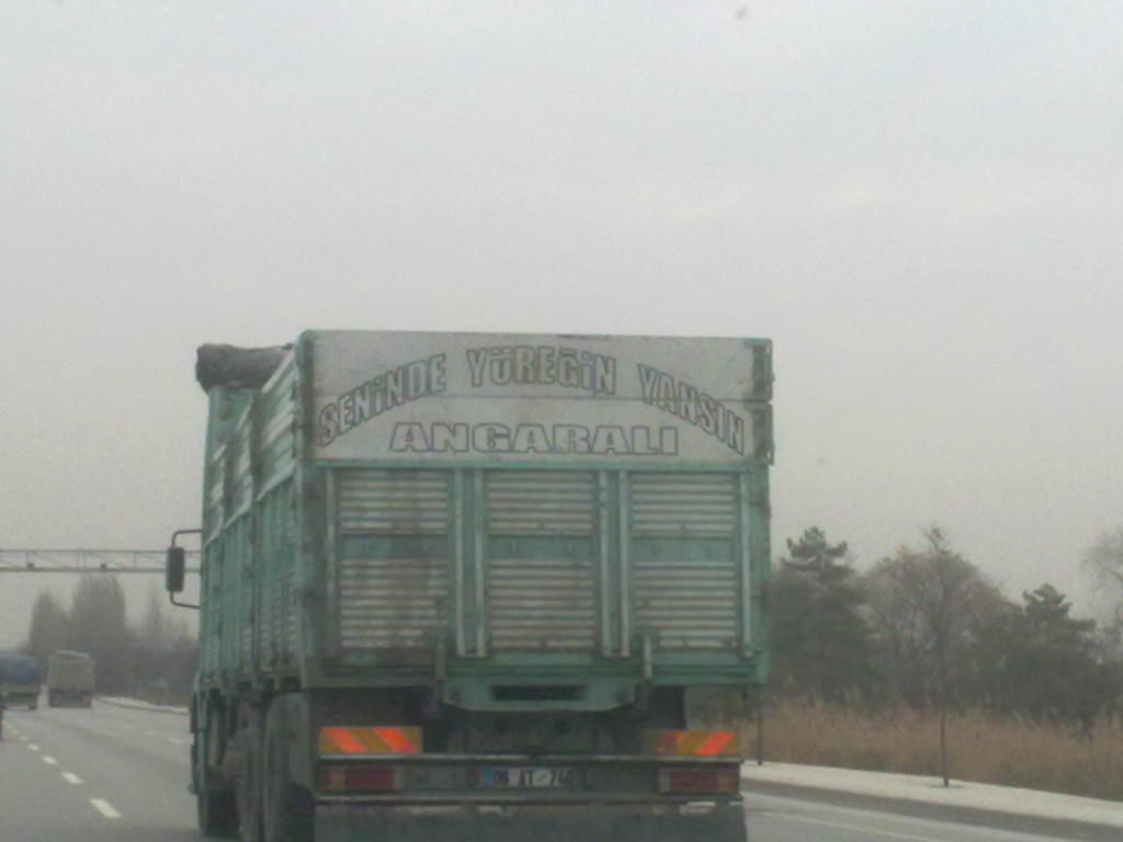 Efsaneleşen Kamyon Arkası Yazıları