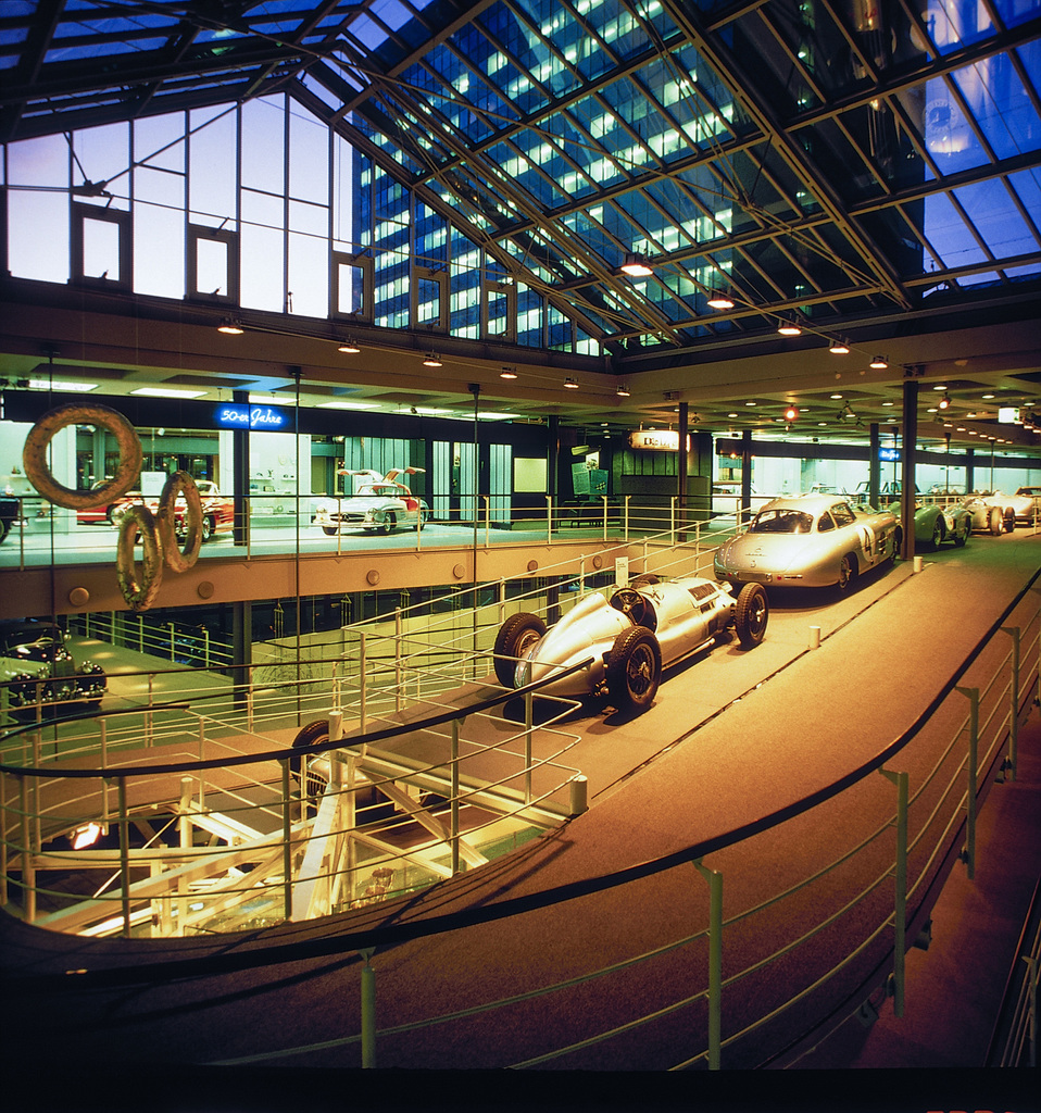 Mercedes’in 130 Yıllık Tarihi Burada Yatıyor