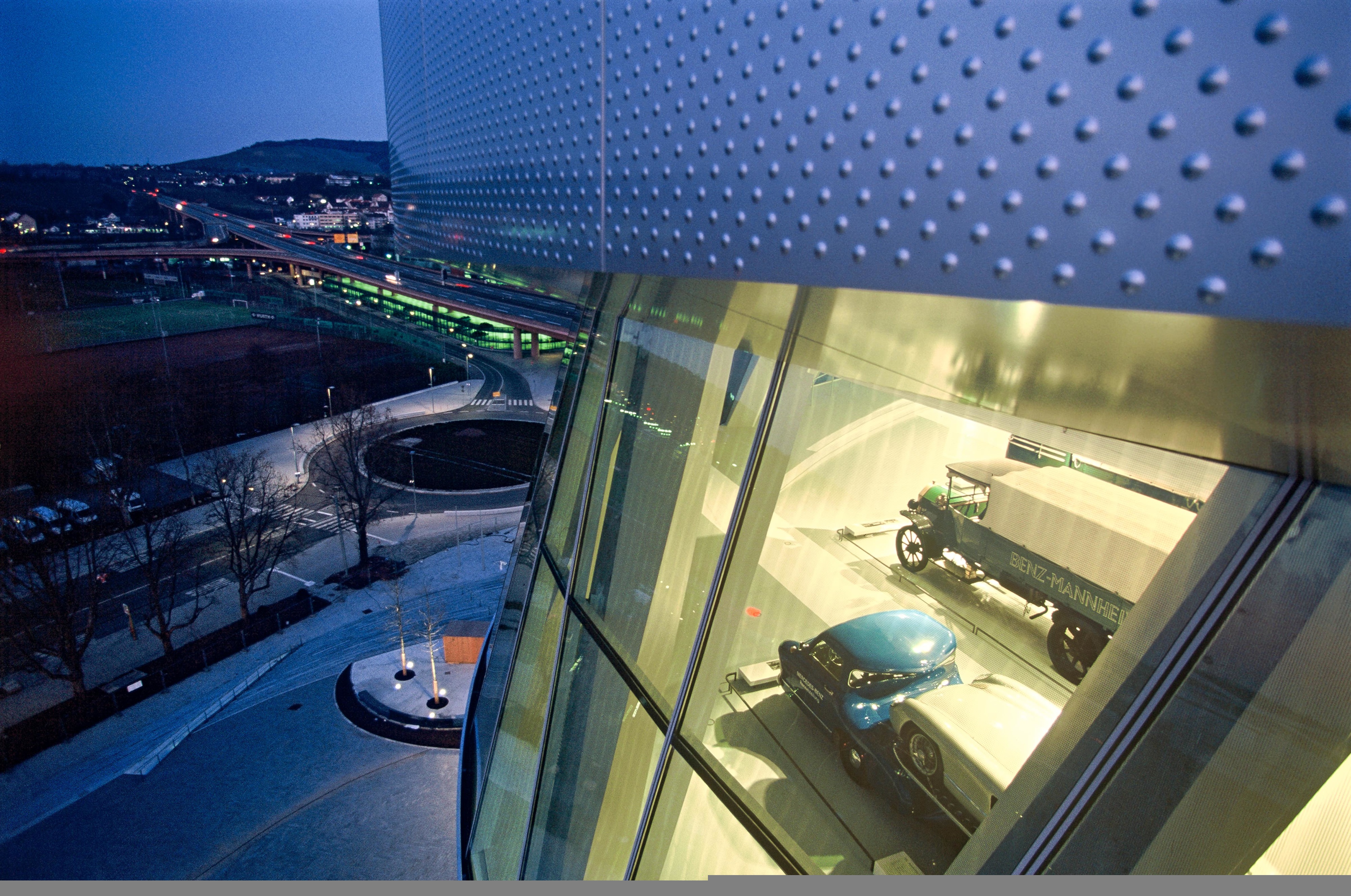 Mercedes’in 130 Yıllık Tarihi Burada Yatıyor