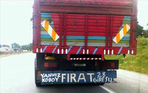Efsaneleşen Kamyon Arkası Yazıları