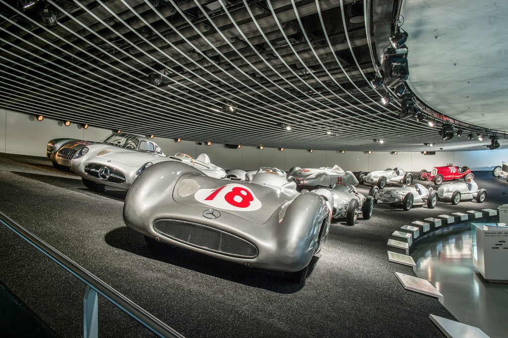 Mercedes’in 130 Yıllık Tarihi Burada Yatıyor