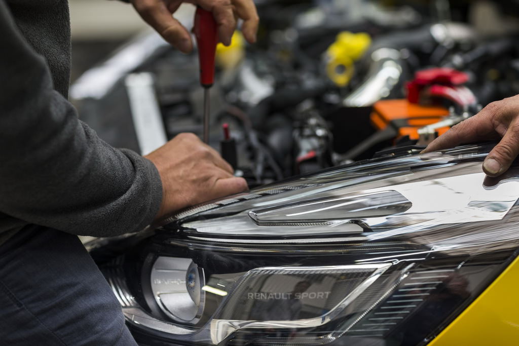 Sarı Fırtına: Clio R.S. 16