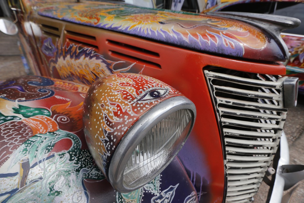 Otomobilleri Sanat Eserine Çevirdi