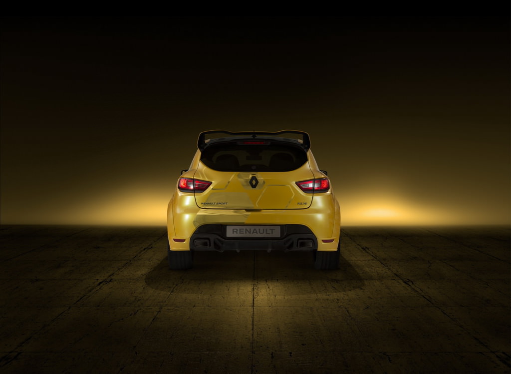 Sarı Fırtına: Clio R.S. 16
