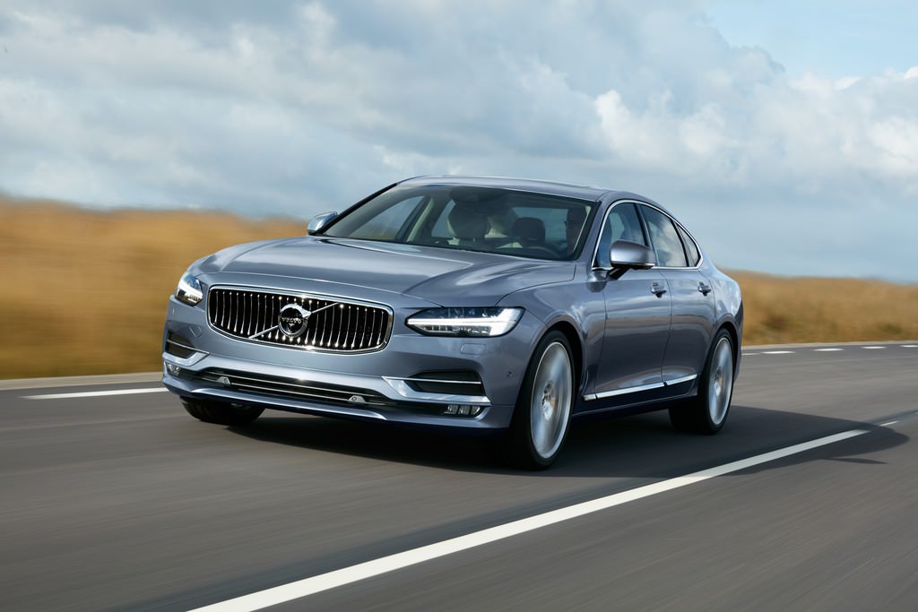 Lüks Sedan Volvo S90 Artık Türkiye’de