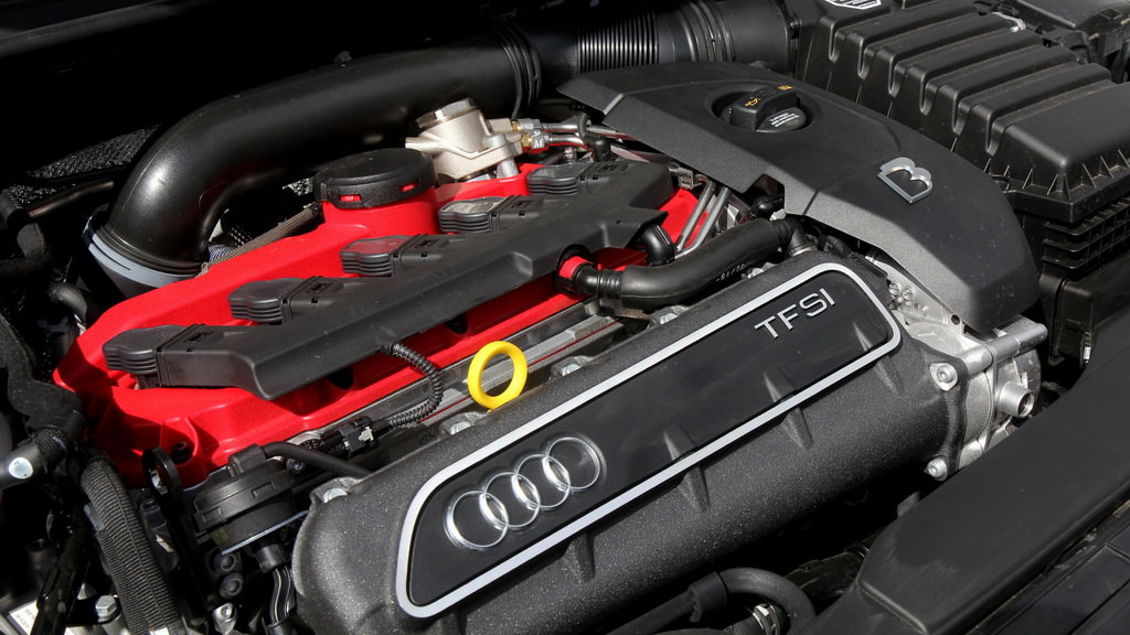 Audi RS3’e B&B Kostümü