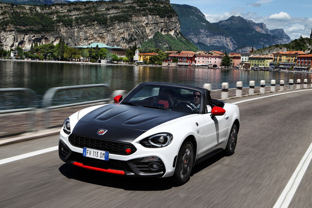 Fiat 124 Spider’a Abarth Dokunuşu