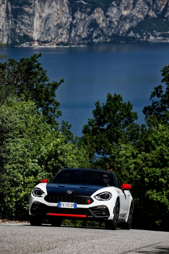Fiat 124 Spider’a Abarth Dokunuşu