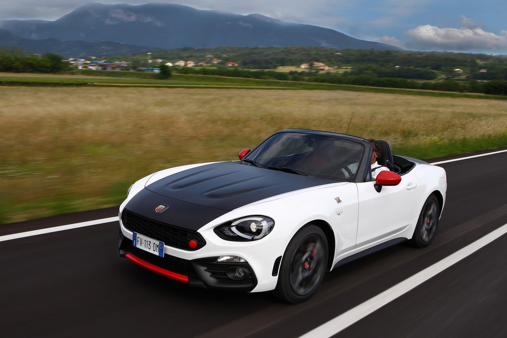 Fiat 124 Spider’a Abarth Dokunuşu