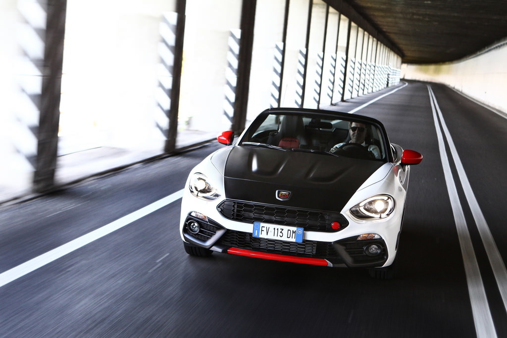 Fiat 124 Spider’a Abarth Dokunuşu