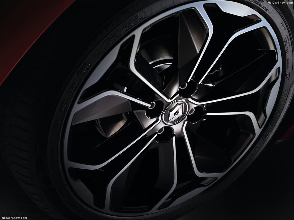 Renault Clio Makyajlandı