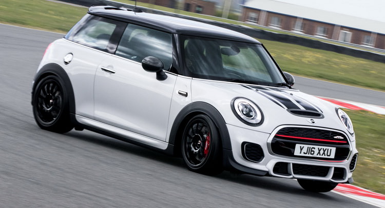 Mini’den Yeni JCW : Challenge