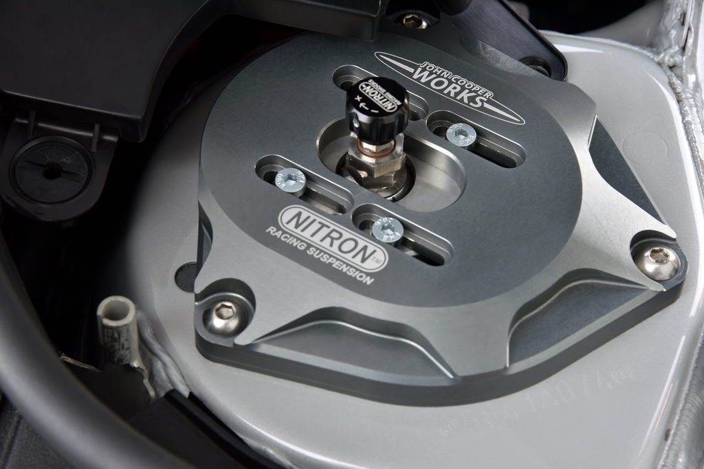 Mini’den Yeni JCW : Challenge