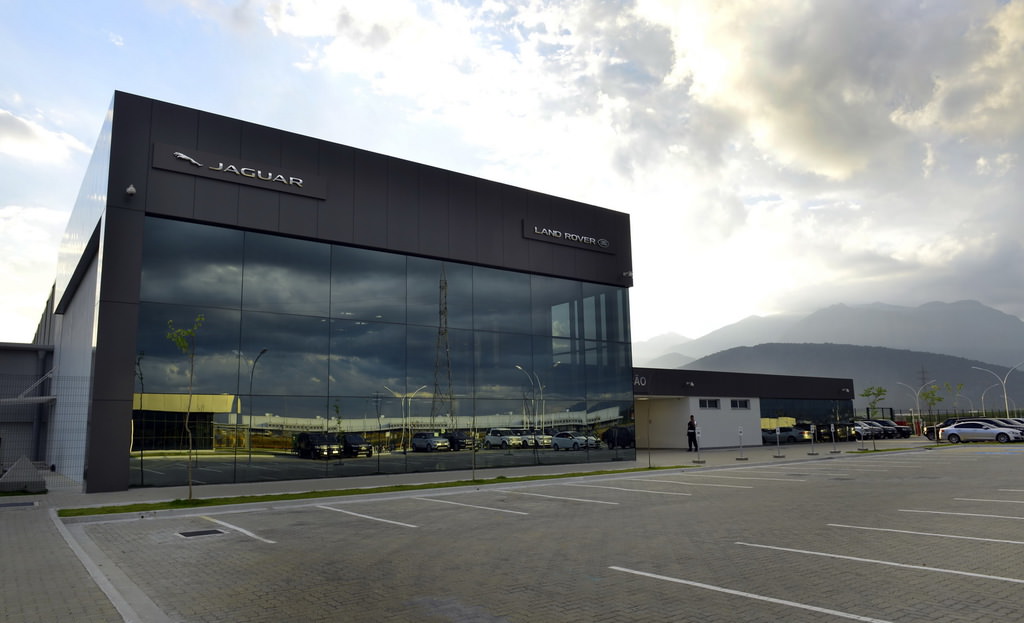 Jaguar Land Rover Grubu'nun Yeni Fabrikası
