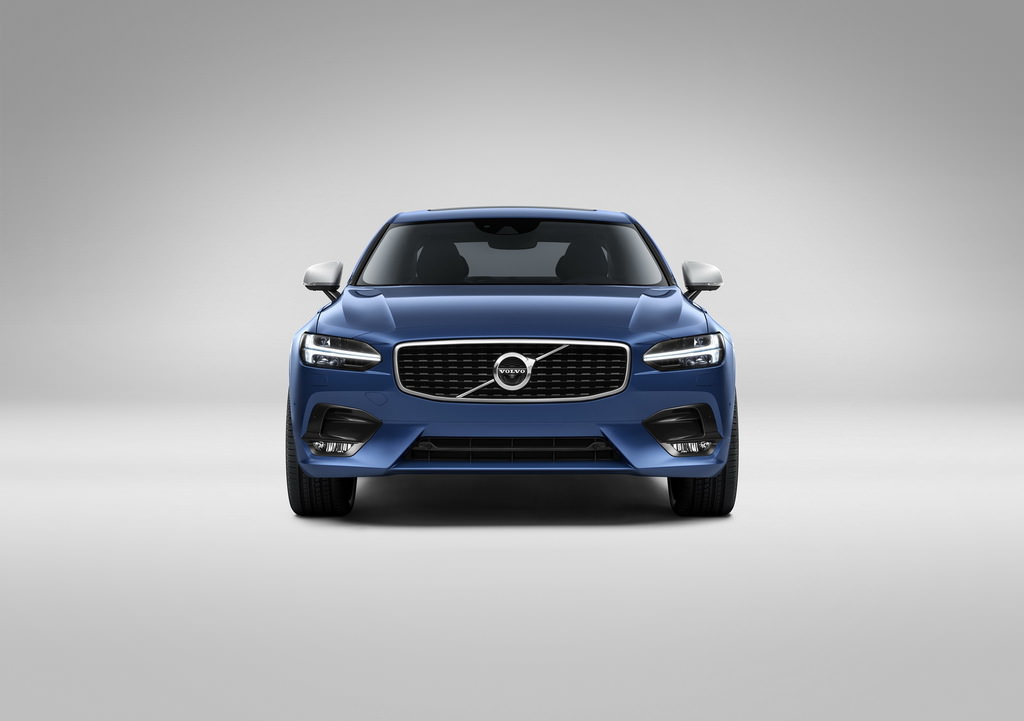 Volvo S90 ve V90’a R-Design Seçeneği