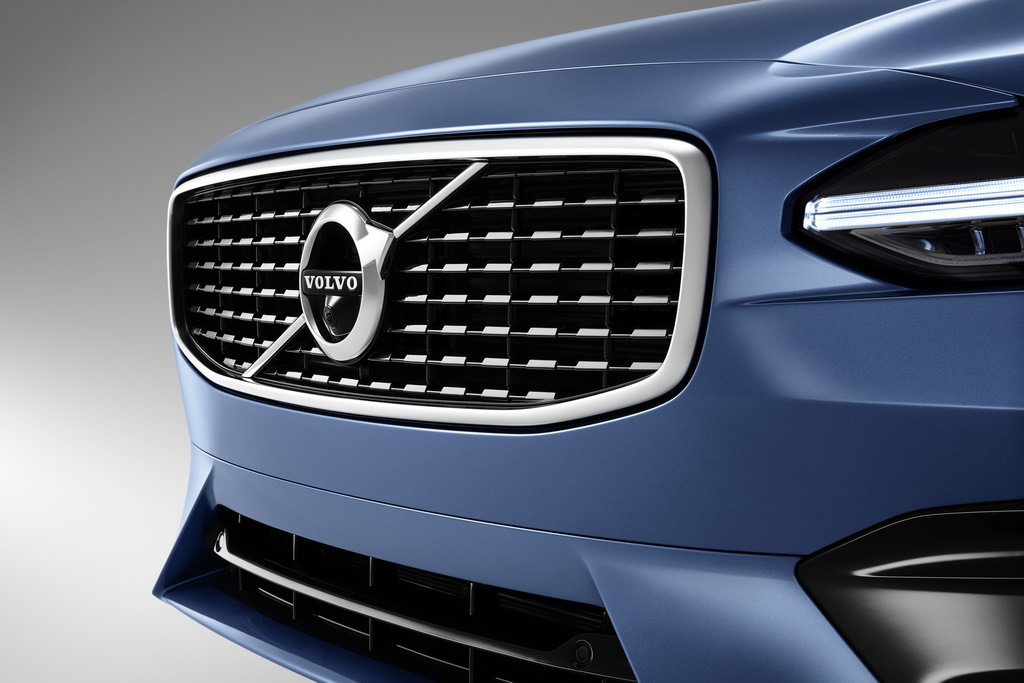 Volvo S90 ve V90’a R-Design Seçeneği