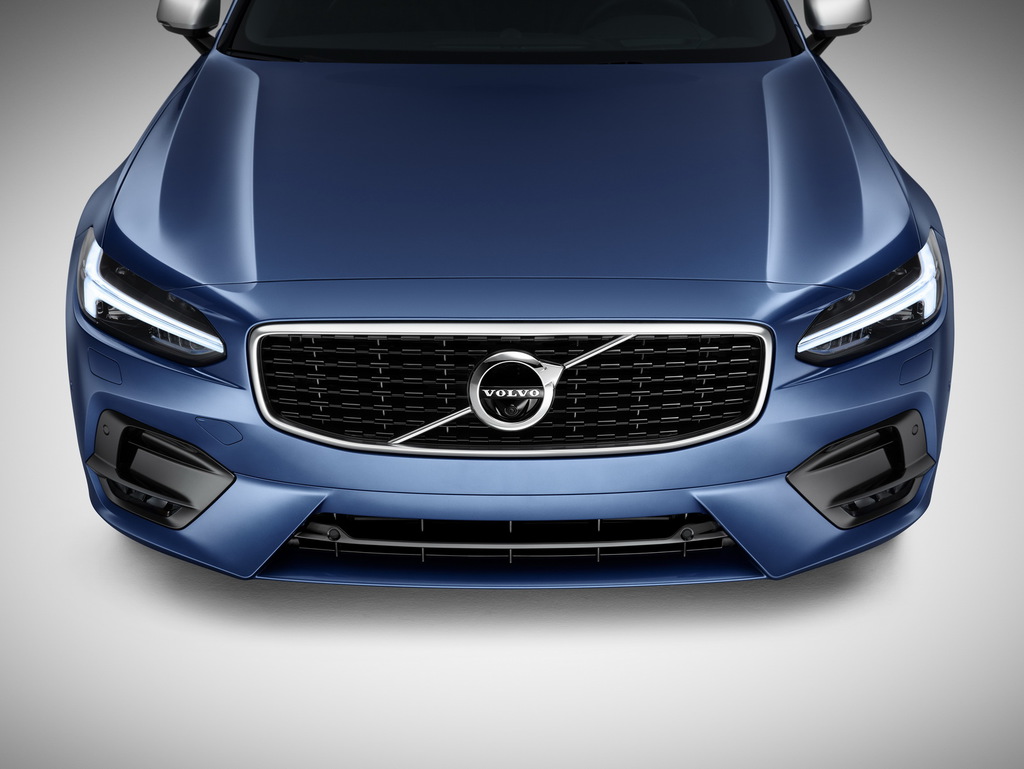 Volvo S90 ve V90’a R-Design Seçeneği