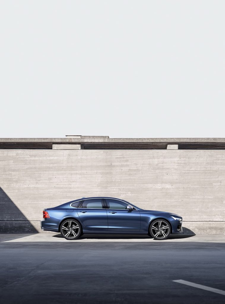 Volvo S90 ve V90’a R-Design Seçeneği