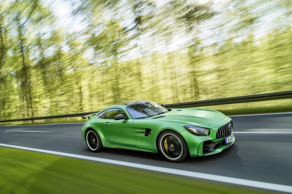 577 HP’lik Mercedes-AMG GT R