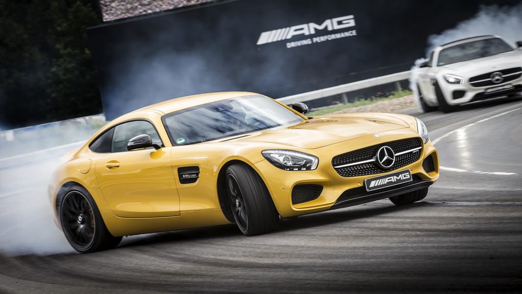 577 HP’lik Mercedes-AMG GT R