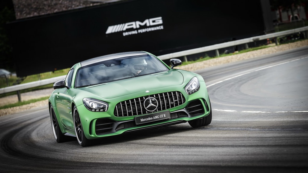 577 HP’lik Mercedes-AMG GT R