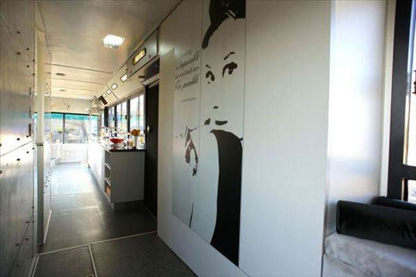 Türk Ustaların Ellerinde Şekilleniyor