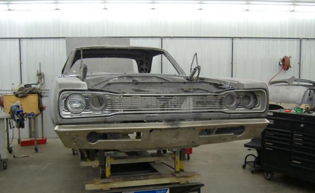 Türk Ustaların Ellerinde Şekilleniyor