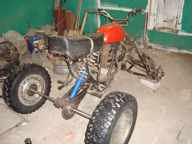 Türk Ustaların Ellerinde Şekilleniyor