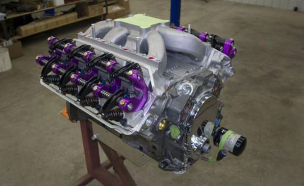 Türk Ustaların Ellerinde Şekilleniyor