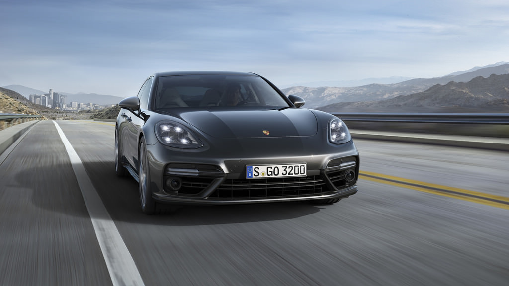 Yeni Porsche Panamera Gün Yüzüne Çıktı